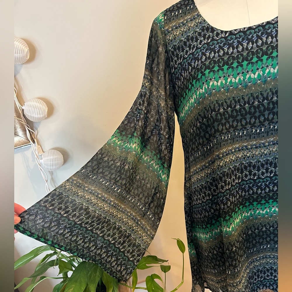 Green Long Sleeve Print Dress